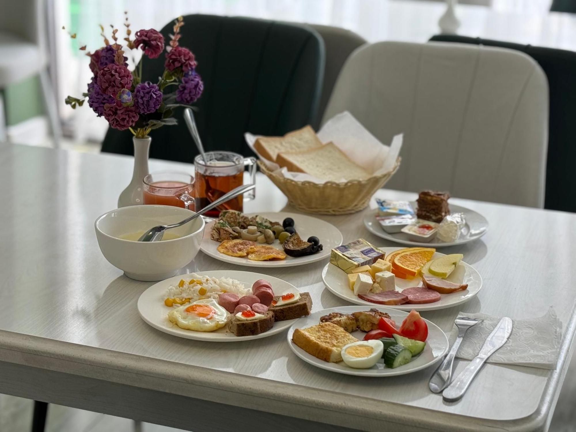 Resident Hotel Τασκένδη Εξωτερικό φωτογραφία