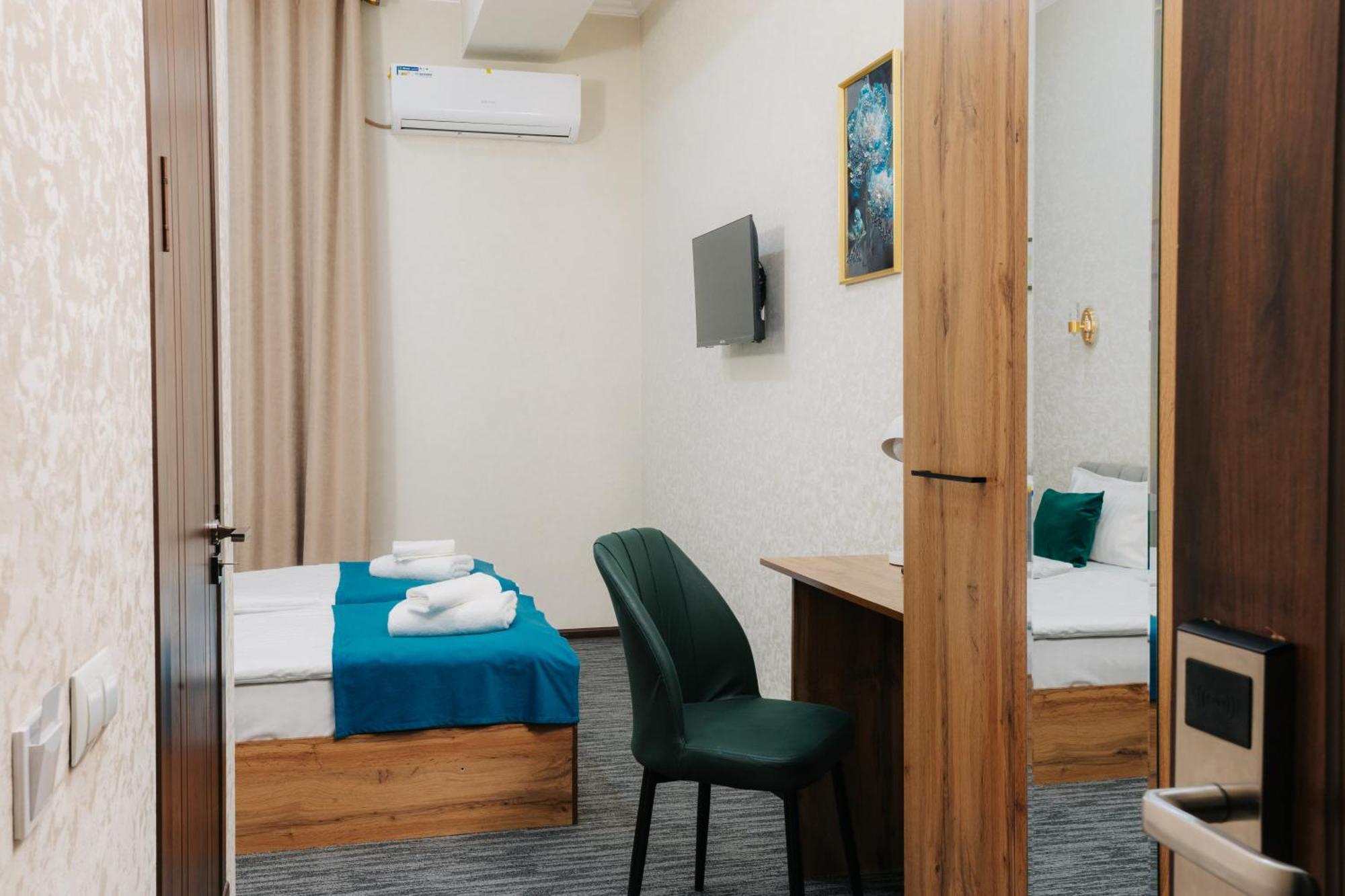 Resident Hotel Τασκένδη Εξωτερικό φωτογραφία